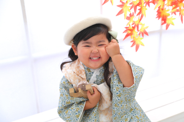 七五三記念 ぷにぷにほっぺがカワイイ３歳女の子 ショップブログ スタジオ アン